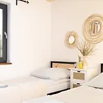 Pod Mazurskim Niebem Boho Üdülőpark